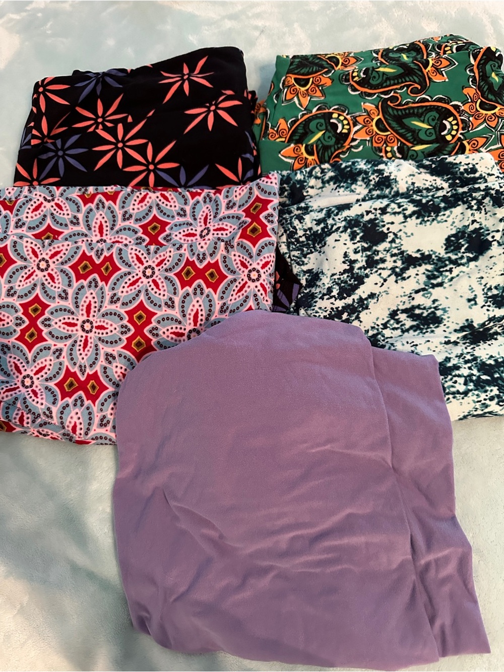 LuLaRoe Lavender & Multicolor Patterned Leggings - Floral, Paisley, Geometric - Picture 5 of 5